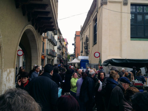 san-feliu-de-guixols-market-02